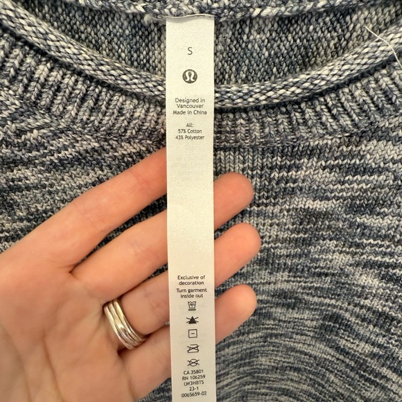 Boxy Cotton Blend Lululemon Sweater - Picture 3 of 3